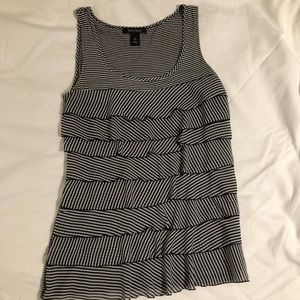 White House Black Market tank